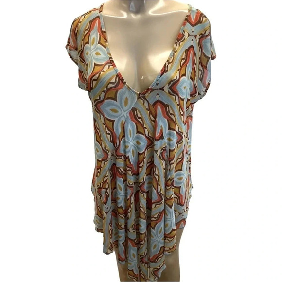 Cha Cha Vente Size Medium Hi Low Style Mesh Top. New Without Tag - Picture 3 of 5